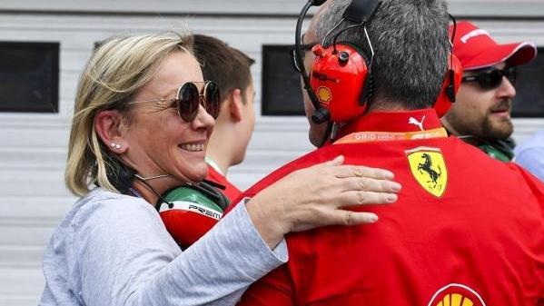 Sabine Kehm traut Mick Schumacher eine großere Karriere zu Sabine Kehm traut Mick Schumacher eine großere Karriere zu