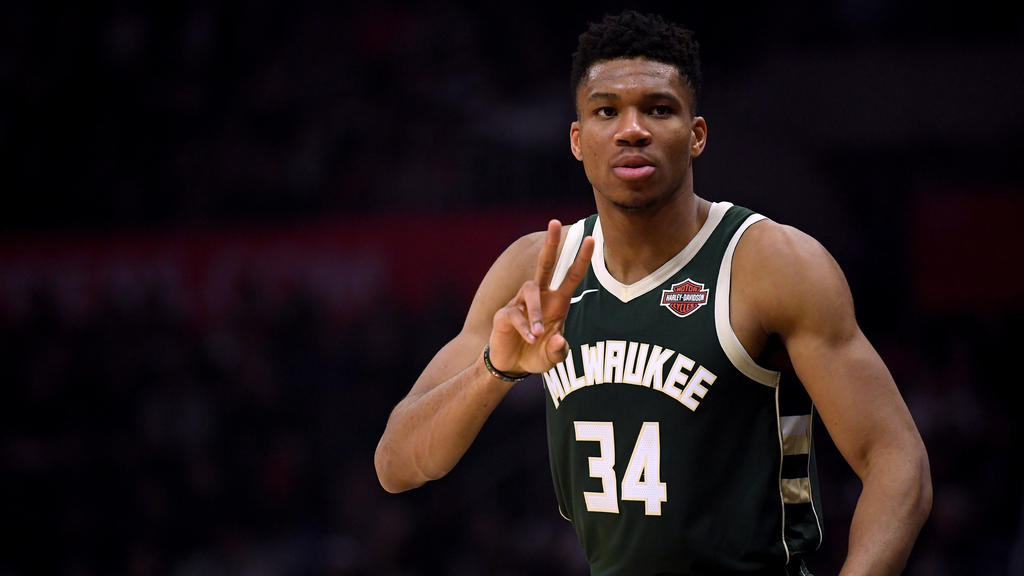 Giannis Antetokounmpo hat OKC die Grenzen aufgezeigt Giannis Antetokounmpo hat OKC die Grenzen aufgezeigt