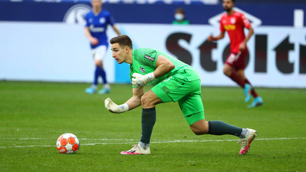 Martin Fraisl steht beim FC Schalke 04 nur noch bis zum Saisonende unter Vertrag Martin Fraisl steht beim FC Schalke 04 nur noch bis zum Saisonende unter Vertrag
