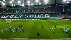 Malmö FF trainiert im Stadion des VfL Wolfsburg