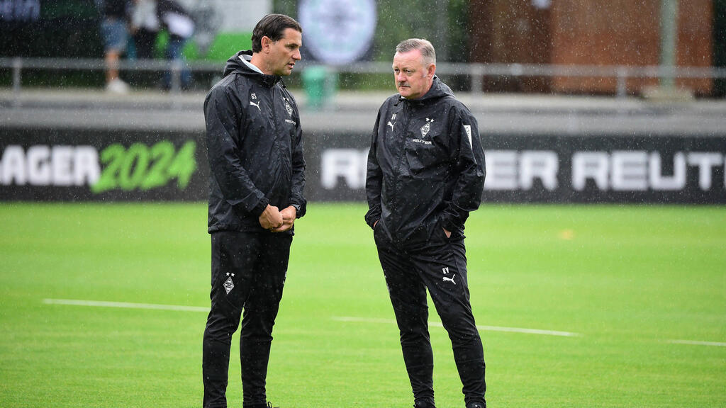 Gladbach-Trainer Gerardo Seoane (l.) steht mächtig unter Druck