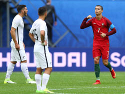 Ronaldo (dcha.) anotó el primero desde el punto de penalti. (Foto: Getty)
