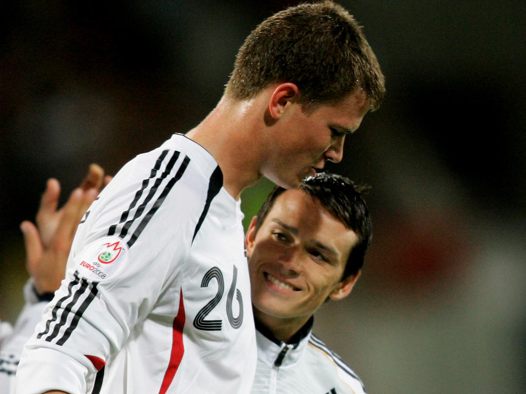 Alexander Madlung (l.) absolvierte zwei Länderspiele für die DFB-Auswahl Alexander Madlung (l.) absolvierte zwei Länderspiele für die DFB-Auswahl