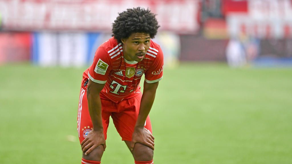 Serge Gnabrys Vertrag beim FC Bayern endet im Sommer 2023 Serge Gnabrys Vertrag beim FC Bayern endet im Sommer 2023