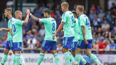 Der FC Schalke 04 ließ in Lohne nichts anbrennen
