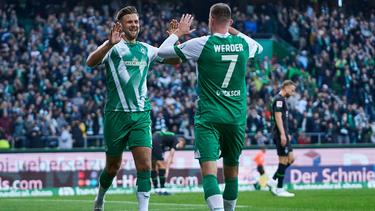 Niclas Füllkrug (l.) traf gegen Gladbach doppelt für Werder Bremen