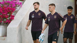 Niclas Füllkrug (l.) fehlte im Training der Nationalmannschaft