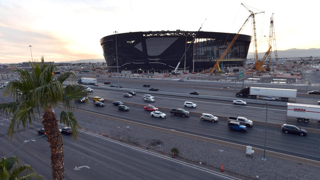 In Vegas entsteht gerade ein neues Hightech-Stadion In Vegas entsteht gerade ein neues Hightech-Stadion