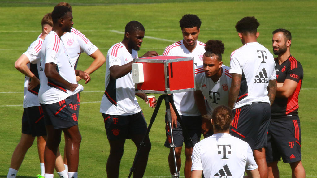 Malik Tillman (M.) war zuletzt vom FC Bayern nach Schottland verliehen Malik Tillman (M.) war zuletzt vom FC Bayern nach Schottland verliehen