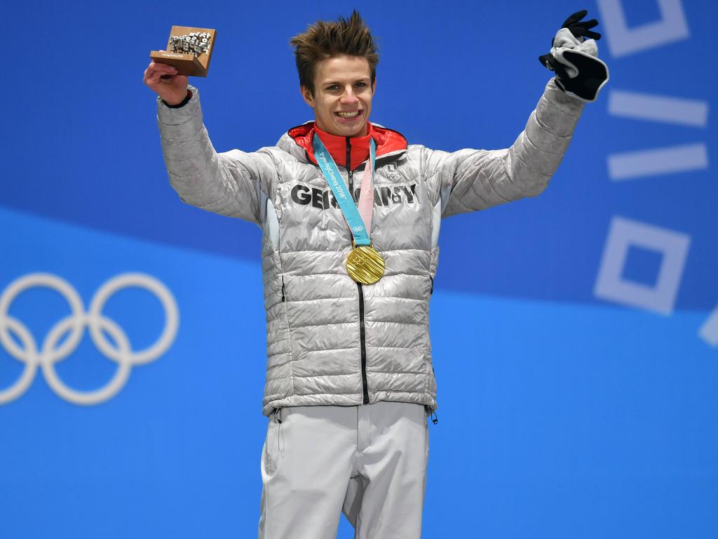 Andreas Wellinger holte in Pyeongchang überraschend Gold im Einzel Andreas Wellinger holte in Pyeongchang überraschend Gold im Einzel