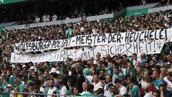 Fans von Werder Bremen äußern Protest nach den Vorkommnissen in Wolfsburg
