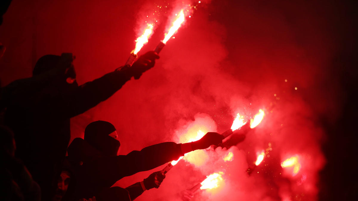 Kay Bernstein, Präsident von Hertha BSC, will mit Pyro-Technik experimentieren