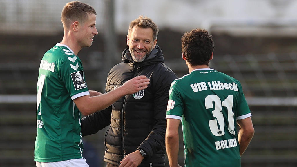 Der VfB Lübeck muss seine Partie gegen Waldhof Mannheim noch nachholen