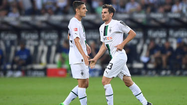 Die Zukunft von Florian Neuhaus (l.) bei Gladbach ist ungewiss