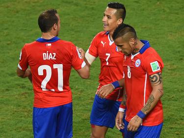 Arturo Vidal (r.) und Alexis Sánchez (M.) stehen für die erfolgreiche Generation des chilenischen Fußballs