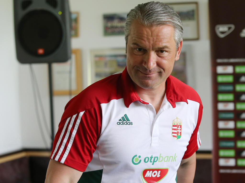 Bernd Storck sieht sein Team eher in der Außenseiterrolle Bernd Storck sieht sein Team eher in der Außenseiterrolle
