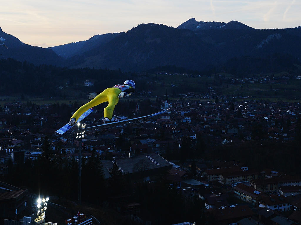 Wellinger flog Rekordweite in Oberstdorf