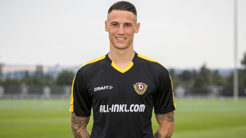 Panagiotis Vlachodimos unterschreibt bei Dynamo Dresden Panagiotis Vlachodimos unterschreibt bei Dynamo Dresden