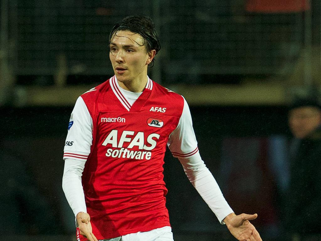 Steven berghuis is belangrijk tijdens de wedstrijd tegen NAC Breda. Met twee doelpunten leidt hij AZ naar een overwinning. De Alkmaarders hadden al sinds 2009 niet meer gewonnen van NAC. (18-01-2014)