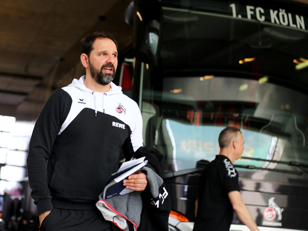 Stefan Ruthenbecks Zeit als Köln-Coach läuft ab Stefan Ruthenbecks Zeit als Köln-Coach läuft ab