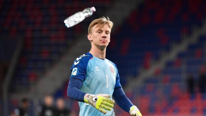 Dänemarks U21-Torhüter Oliver Christensen hat in Berlin einen Vertrag über fünf Jahre unterschrieben