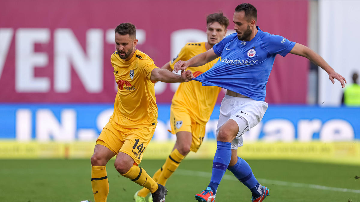 Hansa Rostock und der KFC Uerdingen trennten sich 0:0 Hansa Rostock und der KFC Uerdingen trennten sich 0:0