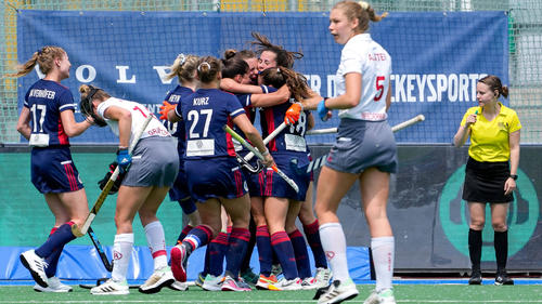 Die Damen des Mannheimer HC sind zum ersten Mal deutscher Meister im Feldhockey
