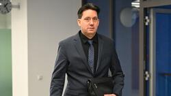 Im Prozess von Ex-Schiedsrichter Manuel Gräfe gegen den DFB ist das Urteil des Oberlandesgerichts Frankfurt verschoben worden. 