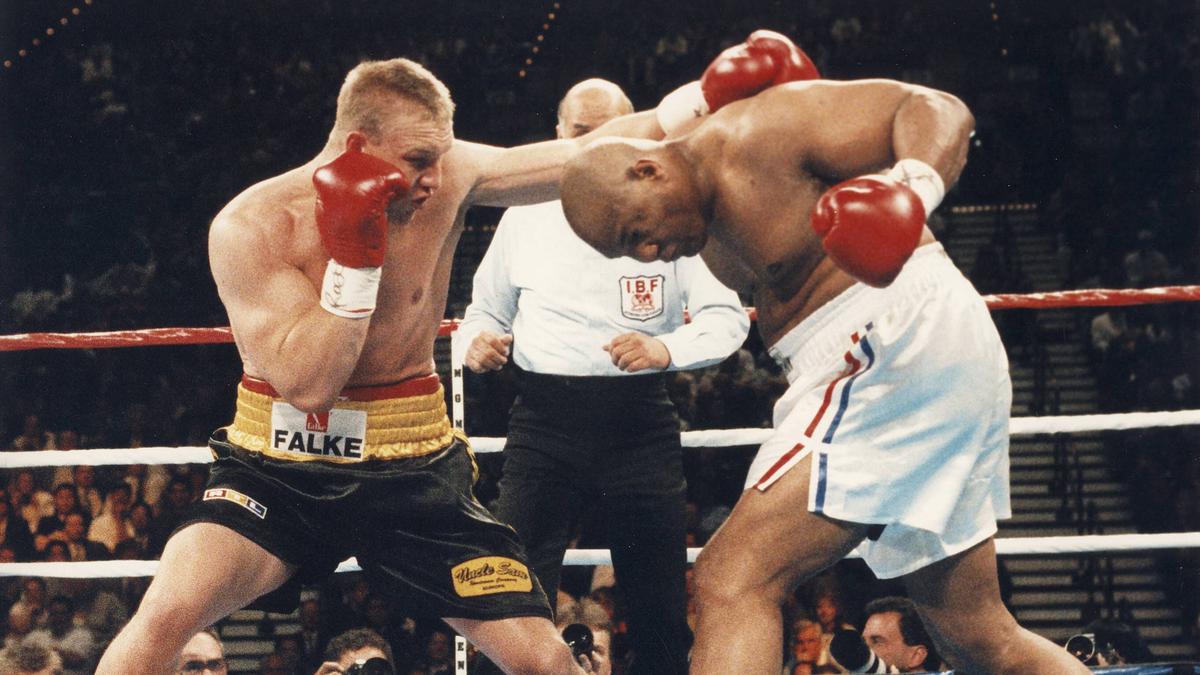 Axel Schulz ging von einem Sieg gegen George Foreman aus Axel Schulz ging von einem Sieg gegen George Foreman aus