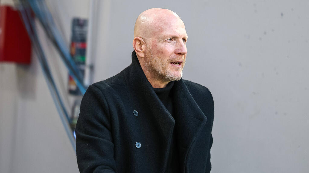 Matthias Sammer könnte beim BVB vor dem Aus stehen Matthias Sammer könnte beim BVB vor dem Aus stehen