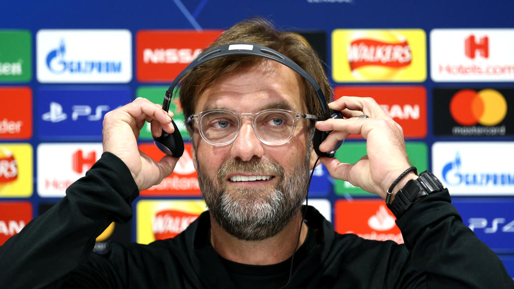 Jürgen Klopp hat nur ein einziges Selfie auf seinem Handy Jürgen Klopp hat nur ein einziges Selfie auf seinem Handy