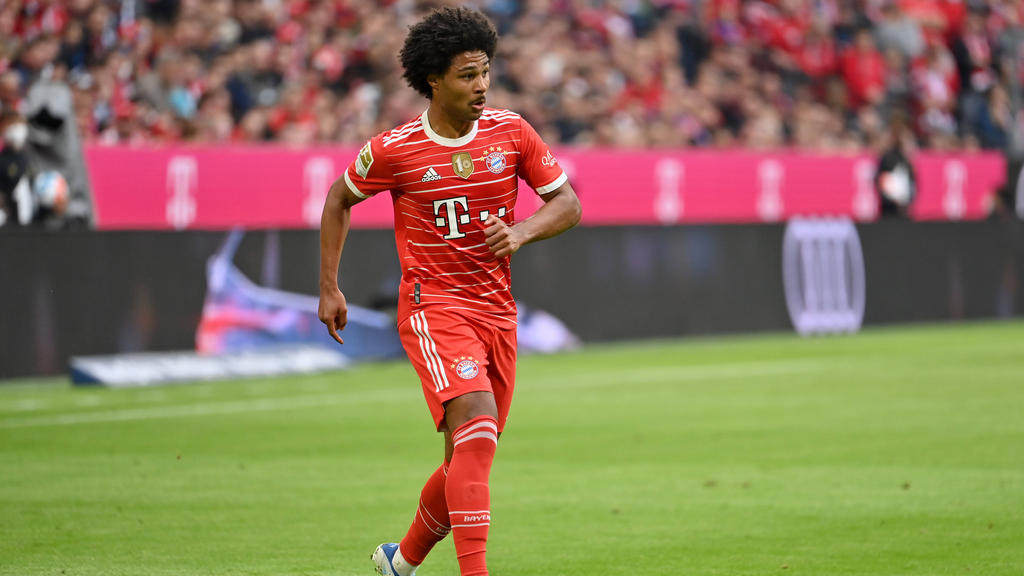 Serge Gnabrys Zukunft beim FC Bayern ist weiterhin ungewiss Serge Gnabrys Zukunft beim FC Bayern ist weiterhin ungewiss
