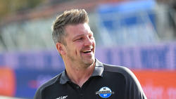 Lukas Kwasniok steht mit dem SC Paderborn auf einem Aufstiegsplatz