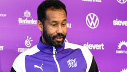 Osnabrücks Trainer Daniel Thioune sorgt sich vor der Wiederaufnahme des Spielbetriebs