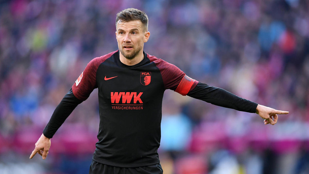 Daniel Baier absolvierte 355 Pflichtspiele für den FC Augsburg Daniel Baier absolvierte 355 Pflichtspiele für den FC Augsburg