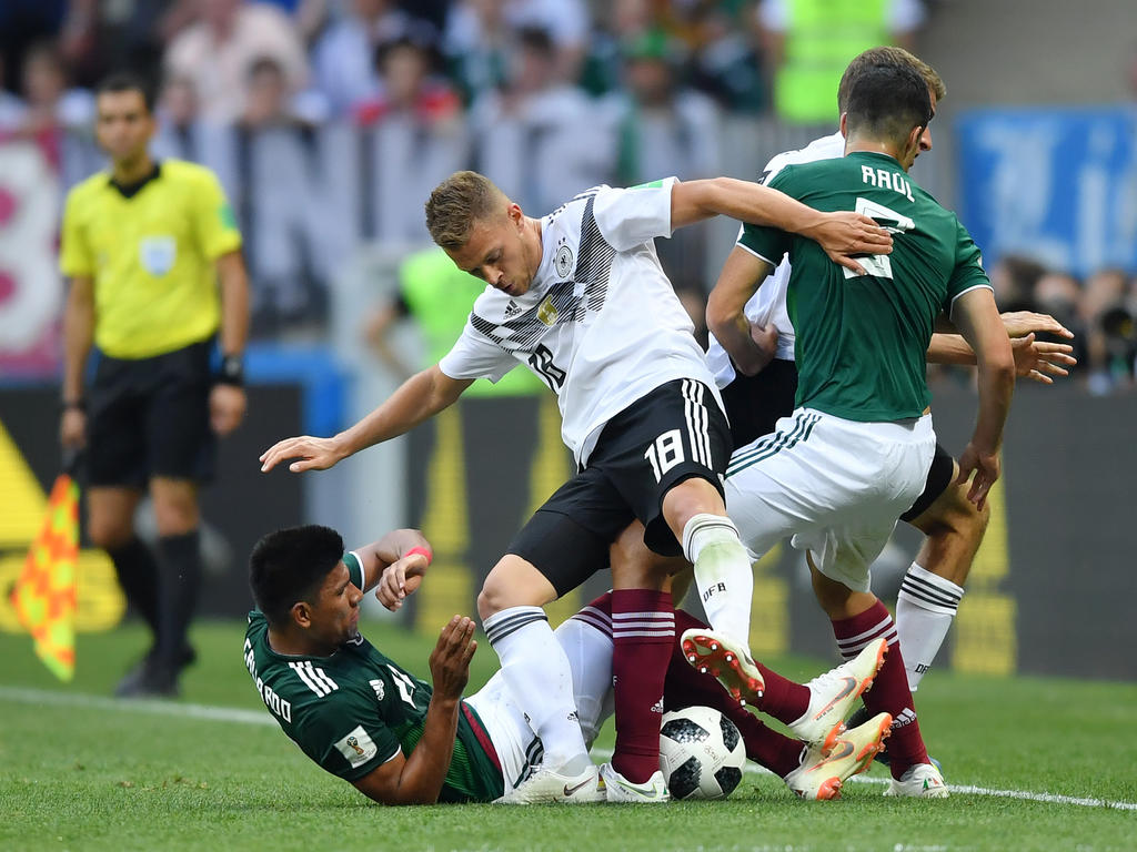 Joshua Kimmich verbockte sein WM-Debüt gegen Mexiko Joshua Kimmich verbockte sein WM-Debüt gegen Mexiko