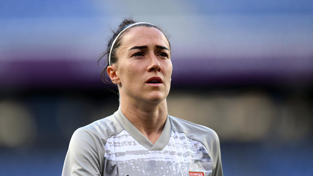 England star Lucy Bronze rejoins Manchester City from Lyon