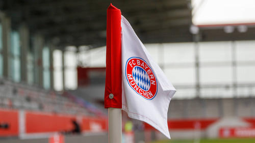Der FC Bayern hat zwei Vertragsverlängerungen eingetütet