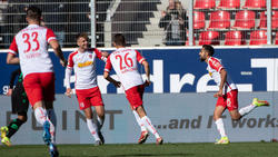 Jahn Regensburg durfte gegen Hannover 96 drei Treffer bejubeln
