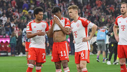Serge Gnabry (l.) und Kingsley Coman (M.) könnten den FC Bayern verlassen