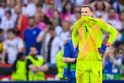 Manuel Neuer hält sich zu seiner DFB-Zukunft noch bedeckt