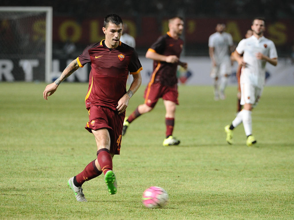Alessio Romagnoli dejará de vestir la camiseta de la Roma para llevar la del Milan. (Foto: Getty)