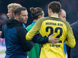 Hertha-Coach Pál Dárdai vertraut im Tor auf Rune Jarstein