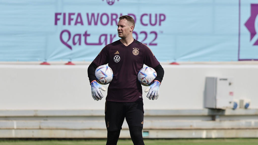 Manuel Neuer könnte bei der Fußball-WM eine Sperre drohen