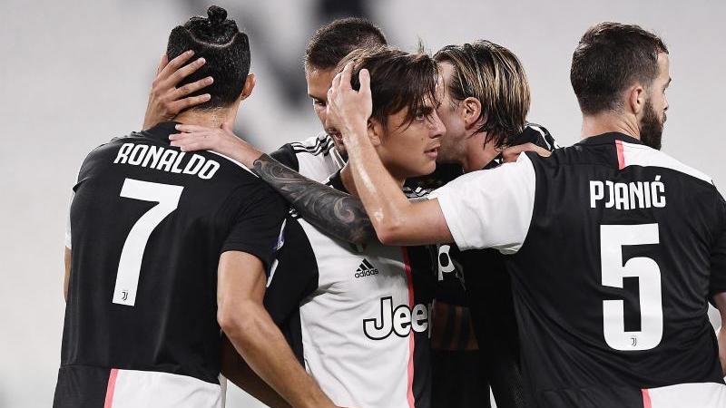 Spieler von Juventus jubeln über einen Treffer