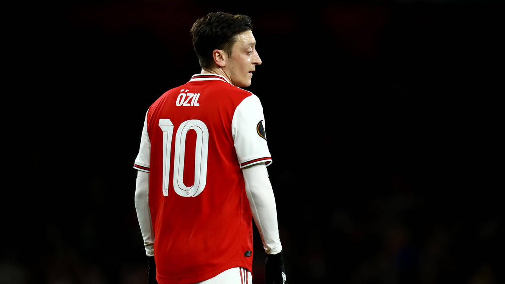 Mesut Özil verlässt die englische Premier League