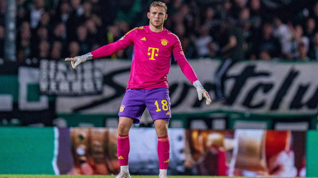 Daniel Peretz feierte im Pokal sein Pflichtspieldebüt für den FC Bayern Daniel Peretz feierte im Pokal sein Pflichtspieldebüt für den FC Bayern
