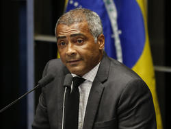 Romário kündigt seine Kandidatur in Rio an