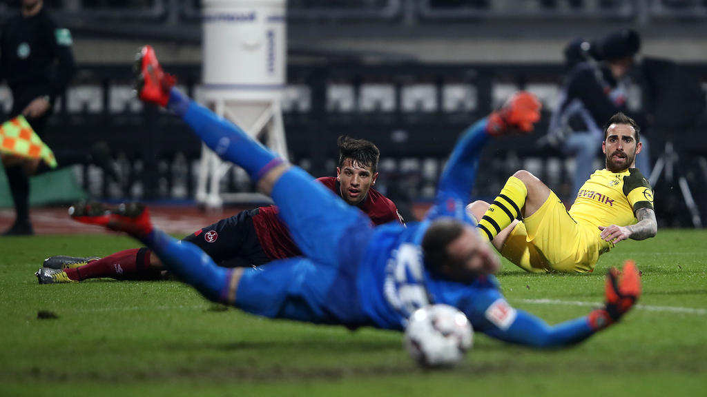 Christian Mathenia sicherte Nürnberg im Spiel gegen den BVB einen wichtigen Punkt im Abstiegskampf