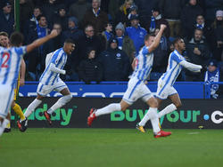 Huddersfield freute sich über den Sieg im Abstiegskampf